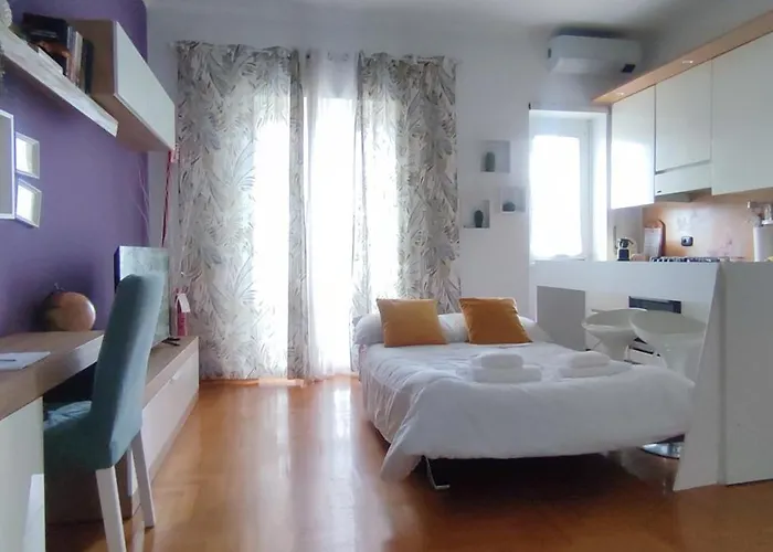 Eur Mostacciano Bilocale Vicino Ifo *
